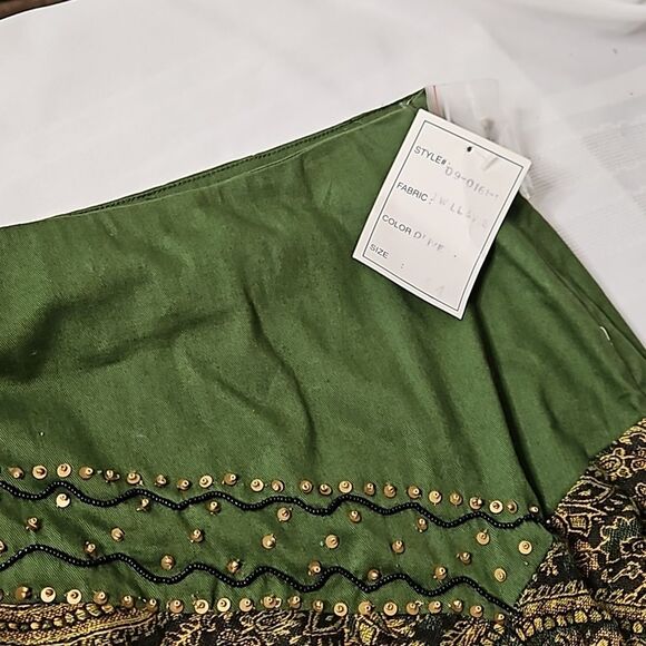 NWT MetroStyle Green Paisley assymetrical maxi skirt size 14 - Picture 10 of 13